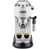 Кофеварка эспрессо Delonghi EC685.W 1300Вт белый, фото 